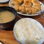 ホワイト餃子 - 