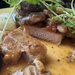 西洋食倶楽部　カン月 - しっかり目です