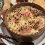 かつ巳 - 焼きポテサラ。