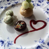 DINING & BAR TABLE 9 TOKYO - 