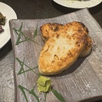 牛たん炭焼 利久 -  〆はむう、豆腐の入った笹かまぼこですね。