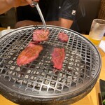 大衆炭火焼肉ジンギスカン ホルモン酒場 風土. 札幌駅前店 - 
