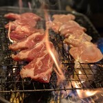 ダイニング藁の火 - 