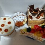 パティスリープラネッツ 大泉学園本店 - 