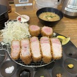 ニューベイブ - 田原ポーク200gリブロース、林SPFポーク70gヘレ