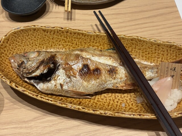 Yakichi Yaezu Nakadori Honten