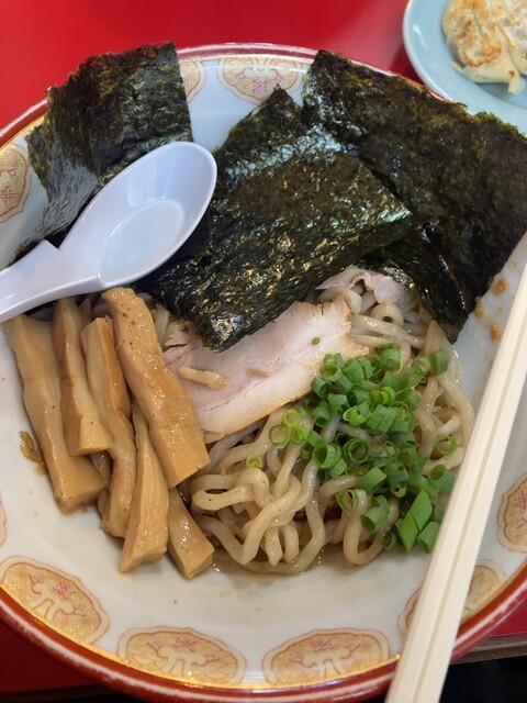 ラーメンとニク 町中華 キンクマ &ndash; 南米沢の本格ラーメンと中華料理