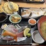 海鮮お食事処 銀蔵 小野原本店 - 