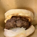 仲見世小学校 - 