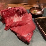 まぐろさかば tunaya - 中落ち、自分でホジホジ