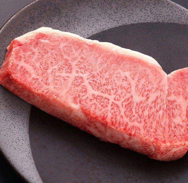 神戸牛 エンペラーサーロイン 220g
