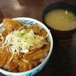 紅とん - 紅とん豚丼￥７００