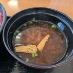 地魚料理 恵比須 - 味噌汁