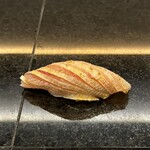 鮨 聖心 - かすごだい(鯛の幼魚)
