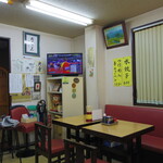 丸信中華そば - 店内は広いです