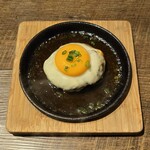 オニク⭐︎パラダイス - 和牛ハンバーグチーズ卵黄