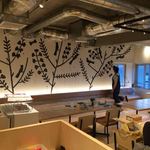 森の机 - 鹿児島睦さんの壁画★