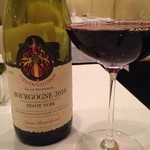 オー グー ドゥ ジュール - 2010 Bourgogne Pinot Noir