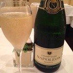 オー グー ドゥ ジュール - N.V. Champagne Napoléon