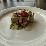 322651750 - アミューズ