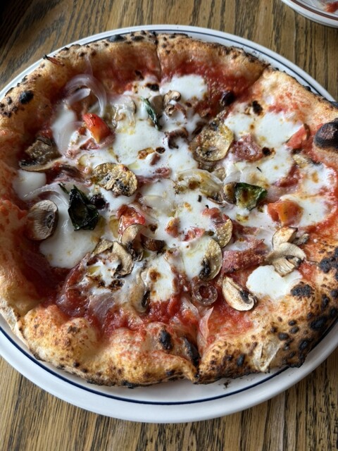 KOMACHI倉庫ZIO（コマチソウコジオ） - 十和田市（ピザ）の写真