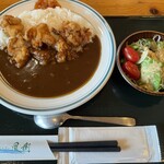風樹 - 鶏もも唐揚げカレー(サラダ付き)