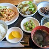 韓国家庭料理 はな - 鳥もも肉の唐揚げ (甘酢ソース) ランチセット