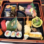 築地 寿司岩 - 寿司幕の内3300円