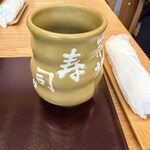 築地 寿司岩 - お茶