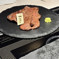 国産熟成焼肉 肉バル ドウラクコリーダ ランドマーク店 - 