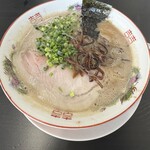 博多ラーメン 洋ちゃん食堂 - 料理写真: