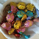 BON OKAWA 軽井沢チョコレートファクトリー - チョコレートボールカカオミックスボックスの中身