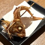 海鮮丼 佐政 - ・ユメカサゴの素揚げ