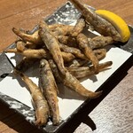 海鮮丼 佐政 - ・沼津産 めひかりの唐揚げ 693円/税込