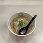 ラーメン海鳴 福岡空港店 - 