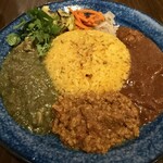 フィクションスパイス - 【〆サイズカレー3種合い掛け】