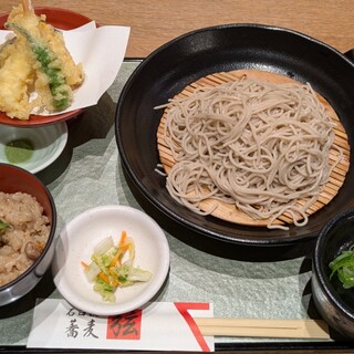 石臼挽蕎麦 弦_0