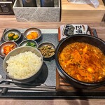 スンドゥブ食堂 駿 - 