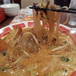 バーミヤン - 無料で春雨か中華麺が選べる（春雨をチョイス