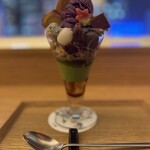 茶寮都路里 - お芋2切れ以外、違うものが1個ずつ