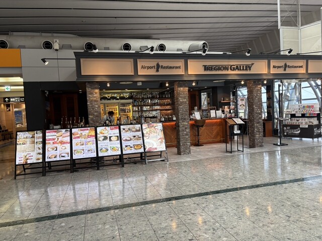 Tohoku Trattoria TREGION GALLEY（トウホク トラットリア トレジオン ギャレー） - 仙台空港（カフェ）の写真