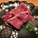 千ふく - 神戸牛 但馬玄 ハツ刺し