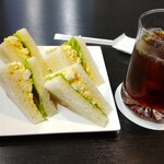クラウドコーヒーロースターズ - 卵サンドとブレンドアイスコーヒー　970円
