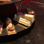 LE SALON DE THE de Joel Robuchon - 