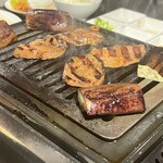 四谷三丁目 大衆焼肉 暴飲暴食 - 