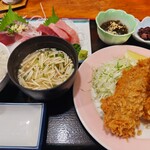 お食事処 大原 - 刺身（3種）とアジフライ（2枚）の定食