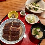 炭焼うな富士 白壁別邸 - うなぎ丼