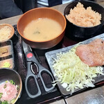 しんぱち食堂 イオンモール東浦店 - 豚肩ロース炭火焼定食