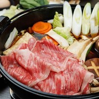 【究極の美食】イブ美豚とA5ランク宮崎牛サーロイン《贅沢すき焼き or しゃぶしゃぶ コース》