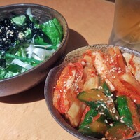 ホルモン焼肉 富や 栄店 - 